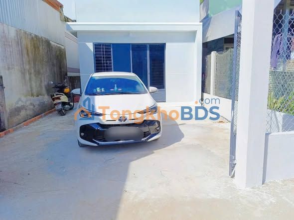 Nhà Mặt Tiền Đường Nhựa 180m² - Gần Chợ, Trường Học TP. Bến Tre - 4 Triệu/Tháng