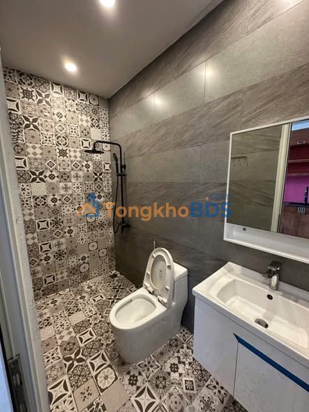 Cho thuê căn hộ Studio ban công lớn, full nội thất tại Lê Văn Thủ, Đà Nẵng - 10 triệu/tháng