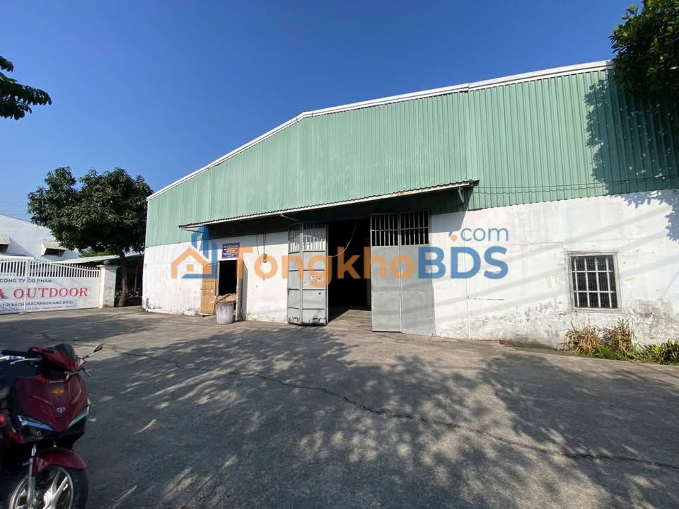 Cho thuê xưởng 500m² Hóc Môn - Sẵn sàng sản xuất, xe container vào tận nơi