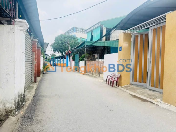 Bán Đất Trung Tâm TP Vinh 80m² - Sổ Đỏ Sẵn Sàng, Gần Quảng Trường