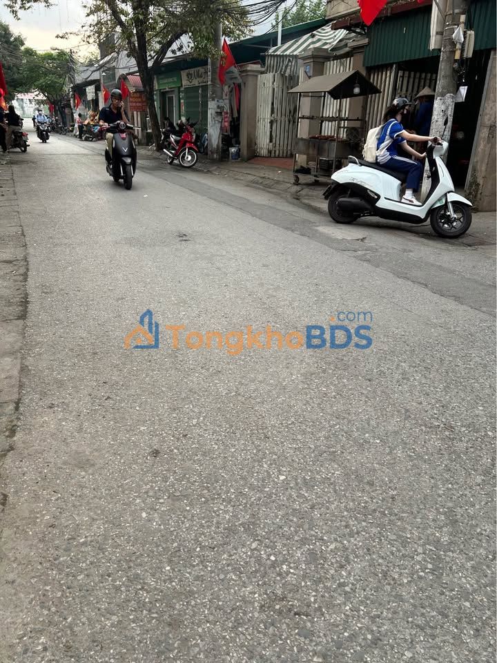 Đất Giang Biên 46m² sổ đỏ sẵn sàng - Hơn 4 tỷ, vị trí vàng Long Biên