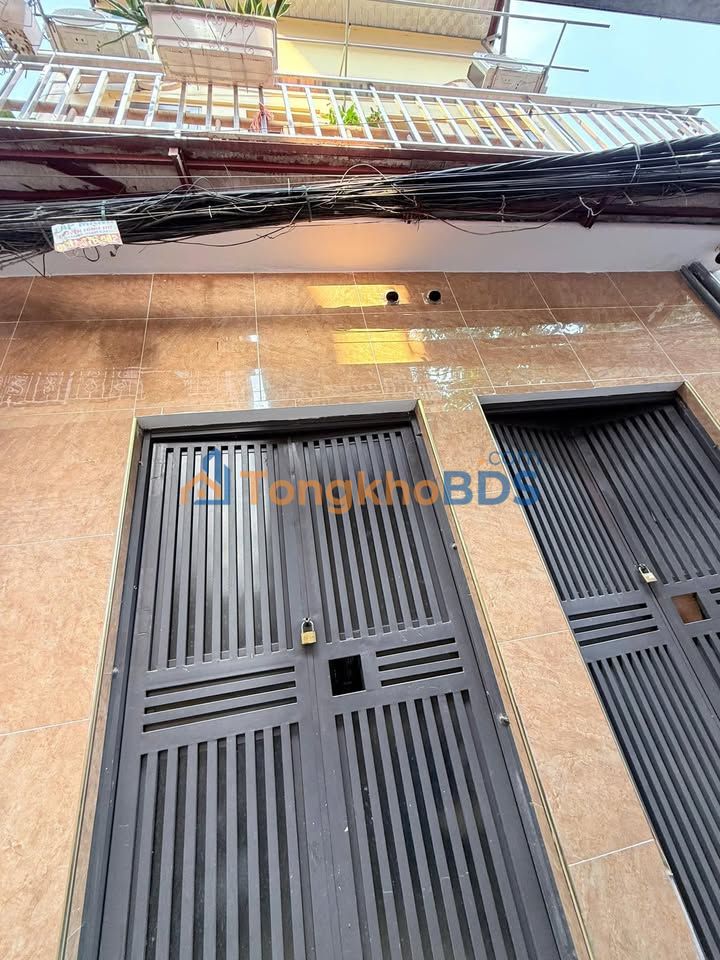 Nhà 31m² Ngọc Thụy, Long Biên - Lô Góc, Ngõ Thông, Sẵn Sàng Đầu Tư