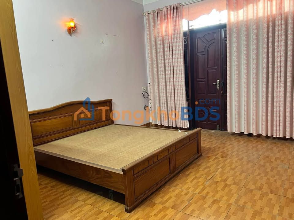 Nhà Mặt Tiền Trương Hán Siêu, Nam Định - 88m² Full Nội Thất, Kinh Doanh Lý Tưởng