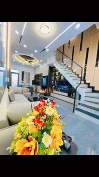 Nhà Phố An Phú Đông, Q12 - 60m², 4PN, Full Nội Thất Cao Cấp, Sổ Hồng Riêng