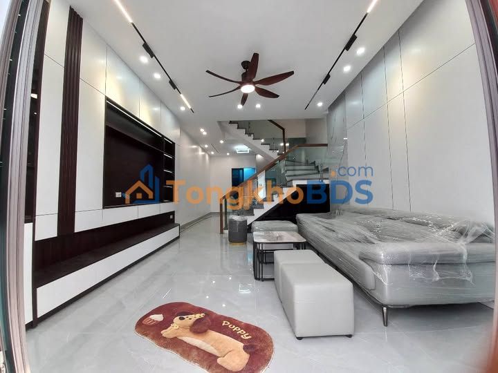 Nhà 3 Tầng Minh Khai, Hải Phòng 50m² - Ô tô vào nhà, Full Nội thất