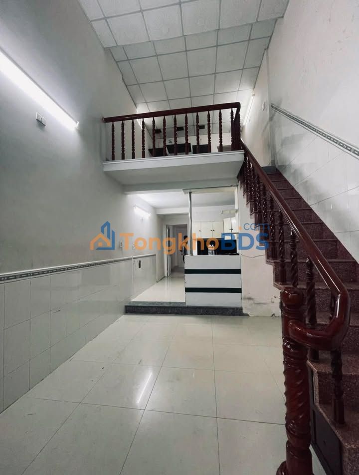 Nhà 40m² Nguyễn Thái Học, Quy Nhơn - Gần Biển, Giá 2.35 Tỷ