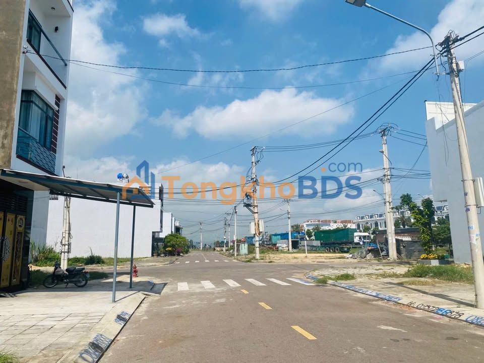 Bán Đất Nền Quy Nhơn 83.6m² - Sổ Hồng Sẵn - Hướng Tây Nam