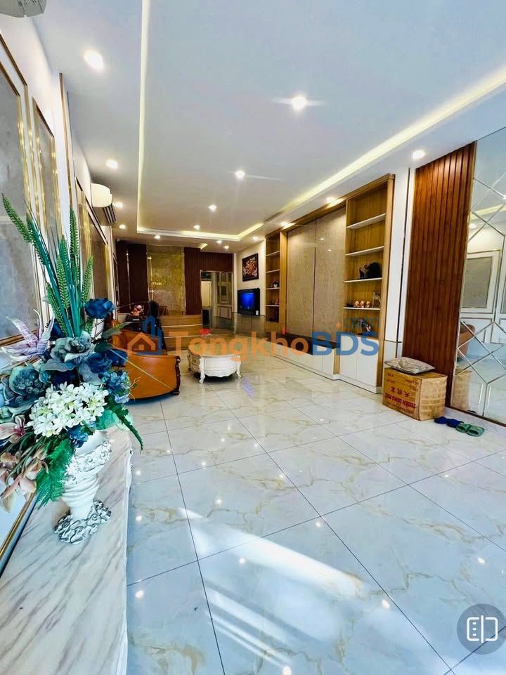 Cho Thuê Mặt Tiền Lý Thái Tổ Q3 - 90m² Kinh Doanh Sầm Uất