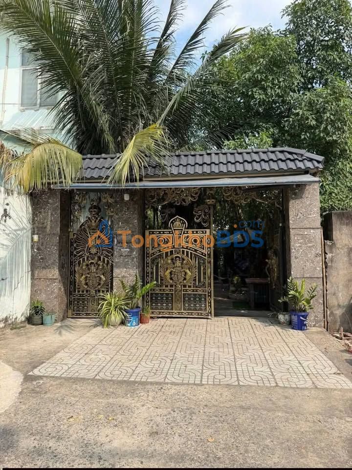 Cho Thuê Nhà Nguyên Căn Hóc Môn 260m² Giá 7.5 Triệu - Sân Vườn Thoáng Mát