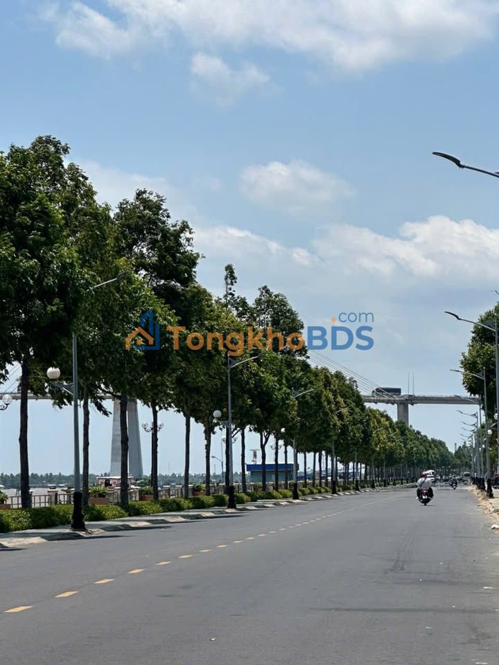 Nhà Mặt Tiền Hoàng Sa Mỹ Tho - Kinh Doanh Sầm Uất 5x23m, 5 Tầng