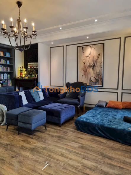 Chung cư 17T7 Hoàng Đạo Thuý 74m² - 2PN Full Nội Thất, Giá 7.7 Tỷ
