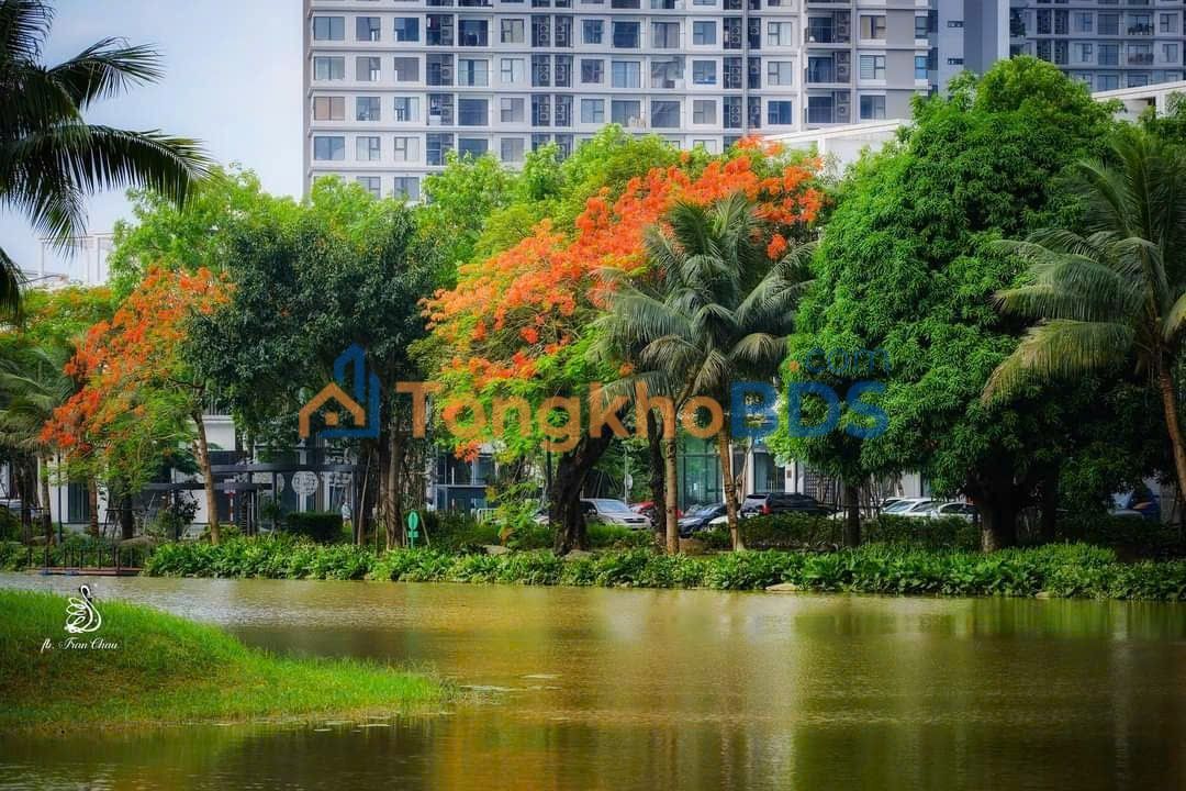 Biệt thự Góc Ecopark 216m² - Nhà Thô 3 Tầng, Giá 40 Tỷ