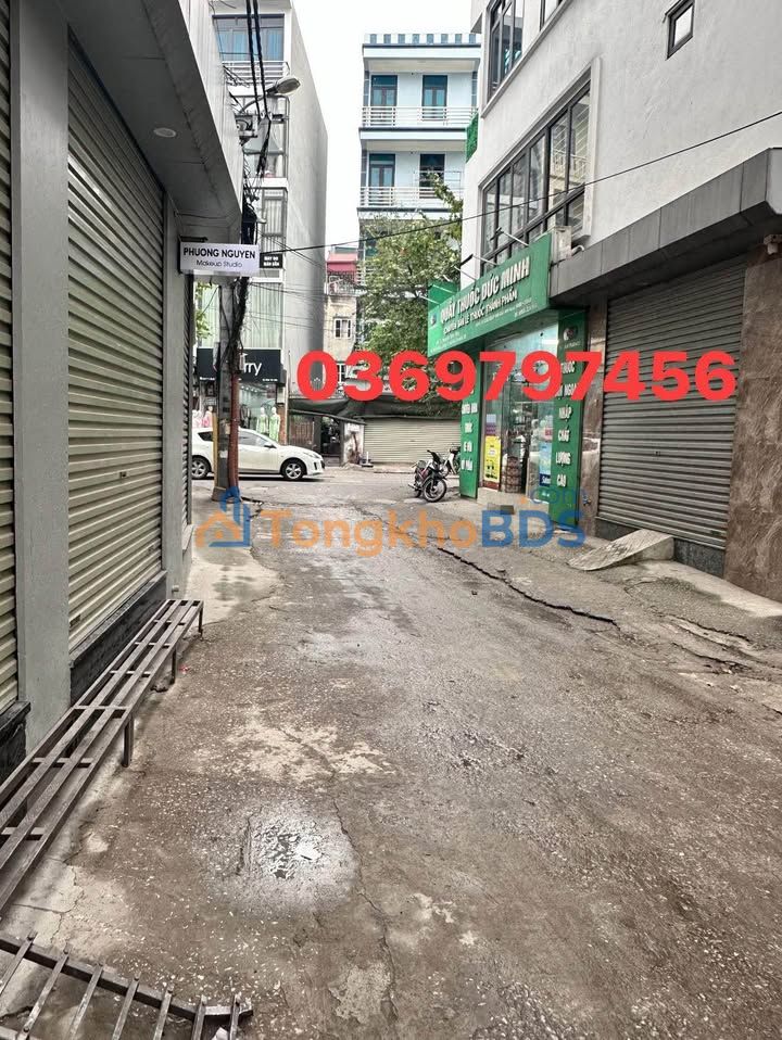 Nhà Cấp 4 60m² Tứ Hiệp, Thanh Trì - Ô tô đỗ cửa, Sát Chợ Văn Điển