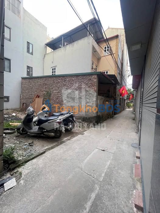 Đất Vàng Đức Thắng - 41m² - Sổ Đỏ Chính Chủ - Ô Tô Gần