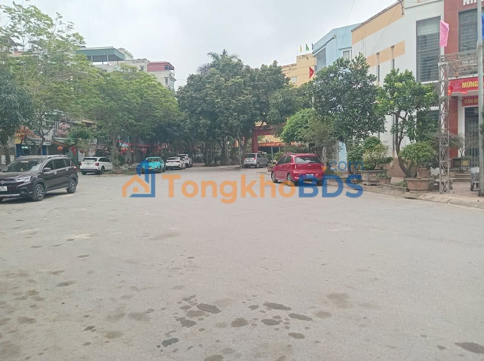 Bán Đất Ngũ Hiệp Thanh Trì 66m² - Ô tô vào nhà, Sổ đỏ sẵn sàng