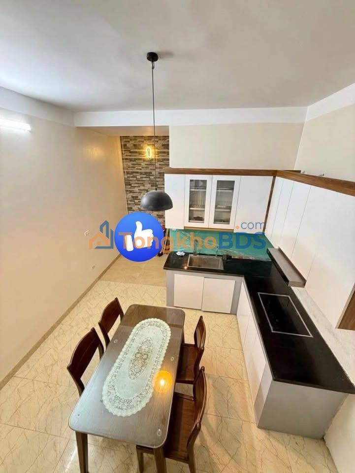 Nhà 31m², 5 Tầng, Ngõ Thông, Đức Giang, Long Biên - Giá 7.9 Tỷ