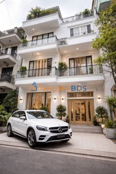 Nhà 5 tầng Giang Văn Minh, Ba Đình - Kinh doanh đỉnh cao, 125m² - 7 tỷ