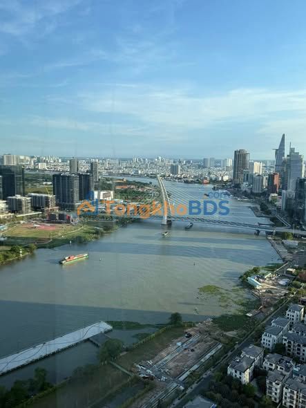 Căn hộ Vinhomes Golden River 2PN 78m² View Sông - Sổ Hồng Sẵn Sàng