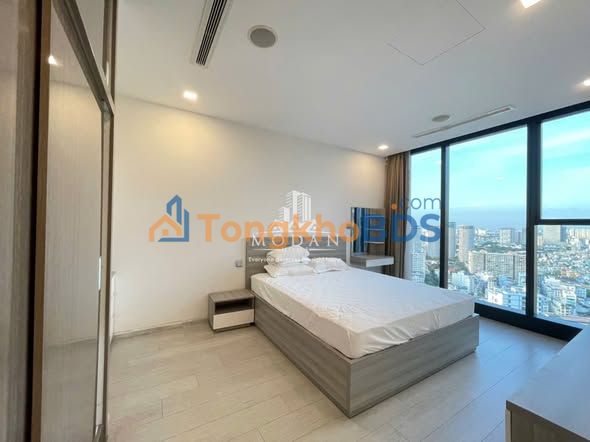 Bán Căn hộ Vinhomes Bason 83.2m² - View Landmark 81 - Sẵn Sổ Hồng