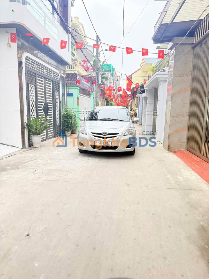 Nhà 55m² 3 Tầng Phố Đà Nẵng - Sổ Đỏ Riêng, Ngõ Ô Tô Giá 3.5 Tỷ