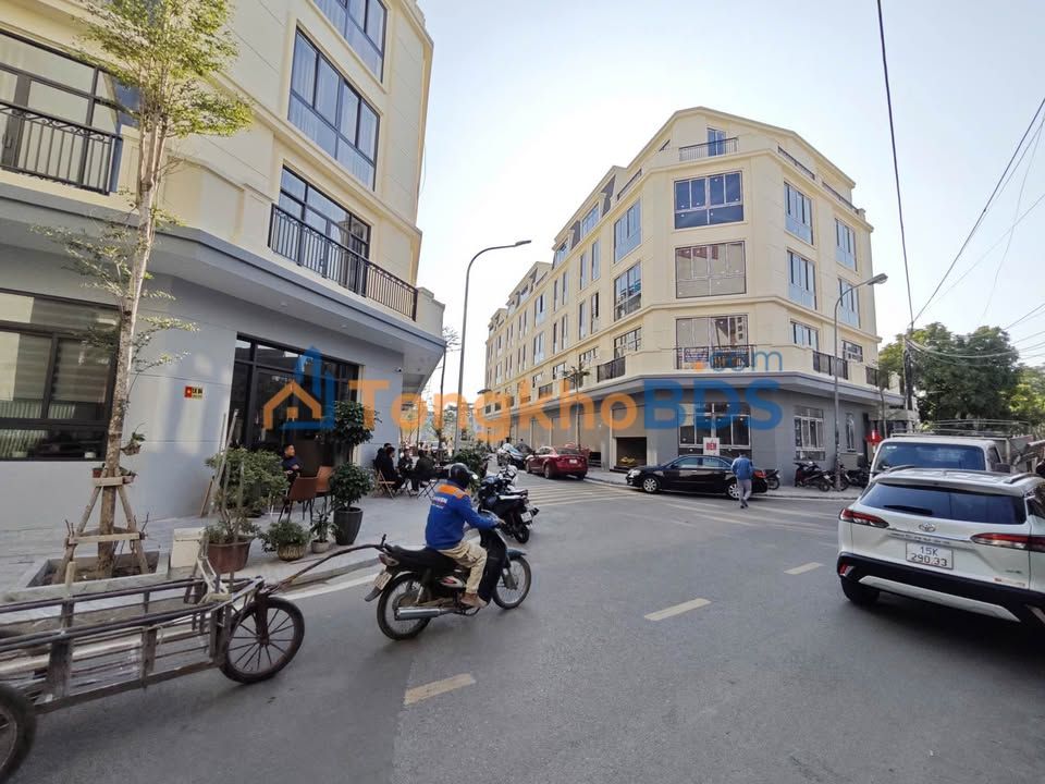 Nhà 5 Tầng Lê Hồng Phong, Hải Phòng 75m² - Kinh Doanh Đỉnh Cao