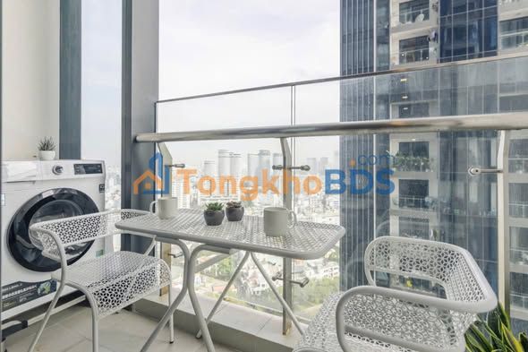 Căn hộ Vinhomes Golden River Q1 68-77m² 8,6-13 tỷ - View đẹp