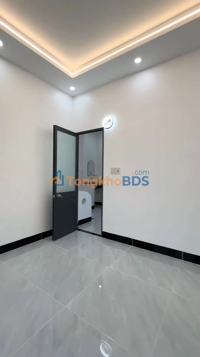 Nhà Trệt Lầu Mới Xây 50m² - 3PN, Hẻm Ô Tô Nguyễn Truyền Thanh, Cần Thơ - 2.49 Tỷ