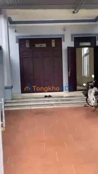 Nhà 2 Tầng Mặt Tiền Nguyễn Trung Trực, Đông Hà - 120m² Giá Tốt