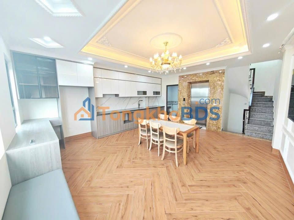 Nhà Riêng Định Công 85m² - Gara Ô Tô, Thang Máy, Sổ Đỏ Giá 30 Tỷ
