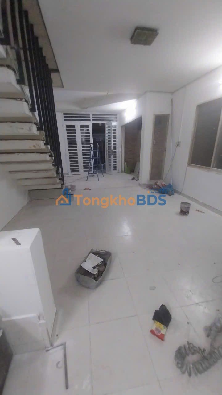 Nhà 60m² Thoại Ngọc Hầu, Tân Phú - Giá 6 Triệu/Tháng