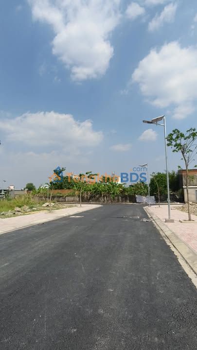 Đất Hóc Môn 87.5m² - Mặt tiền đường 13m Bùi Thị Xuân, giá 3.9 tỷ