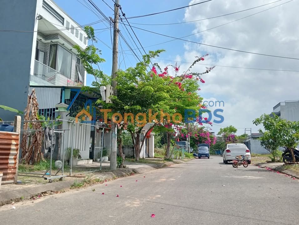 Đất Tái Định Cư Hòa Liên 100m² - Sổ Đỏ Chính Chủ, Giá Đầu Tư 2.39 Tỷ