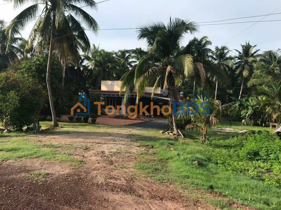 Bán đất tặng nhà cấp 4, Châu Thành, Tây Ninh - 2800m² giá 2.7 tỷ