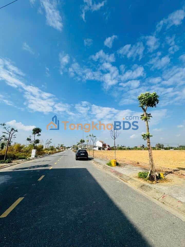 Nhà TĐC Hoa Động 60m² - Giá 3.9 Tỷ Hướng Nam