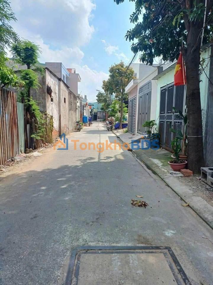 Đất Nền Dĩ An 72m² Sổ Hồng Riêng - Giá 2.8 Tỷ