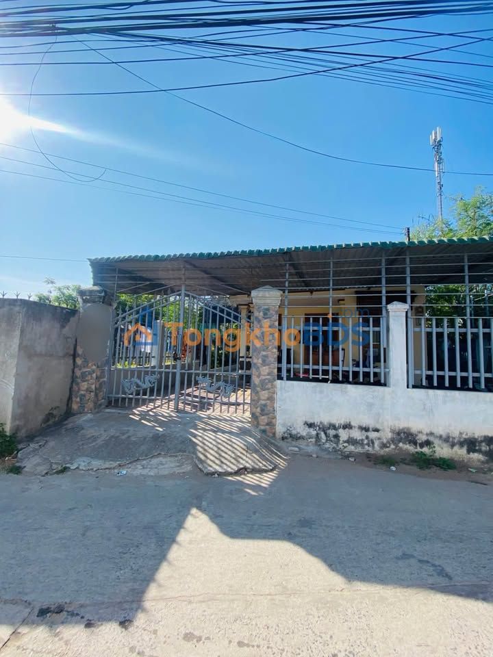 Nhà Cấp 4 Trịnh Hoài Đức, Ninh Thuận - 346m² Gần Biển, Giá Tốt