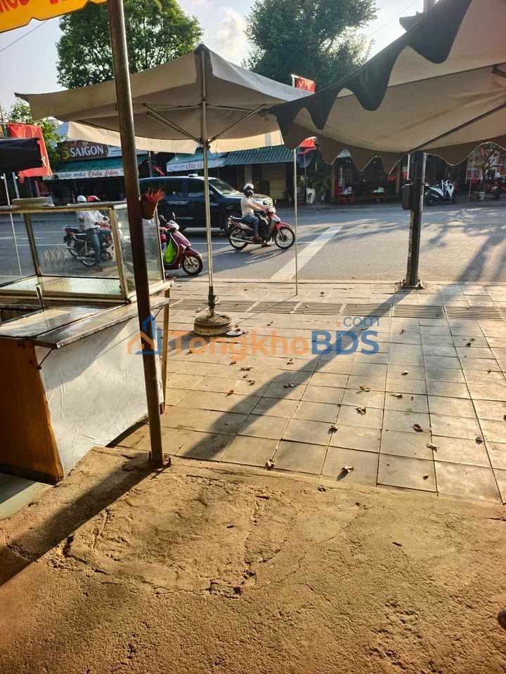 Nhà 100m² mặt tiền Phạm Văn Đồng, Bình Sơn - Kinh doanh/Ở tốt, Giá 5.5 tỷ