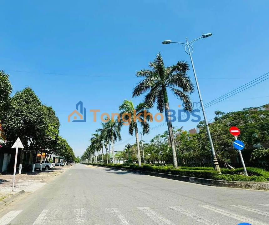 Đất Mặt Tiền Trường Chinh, Quảng Ngãi - Kinh Doanh Đắc Lộc 140m²