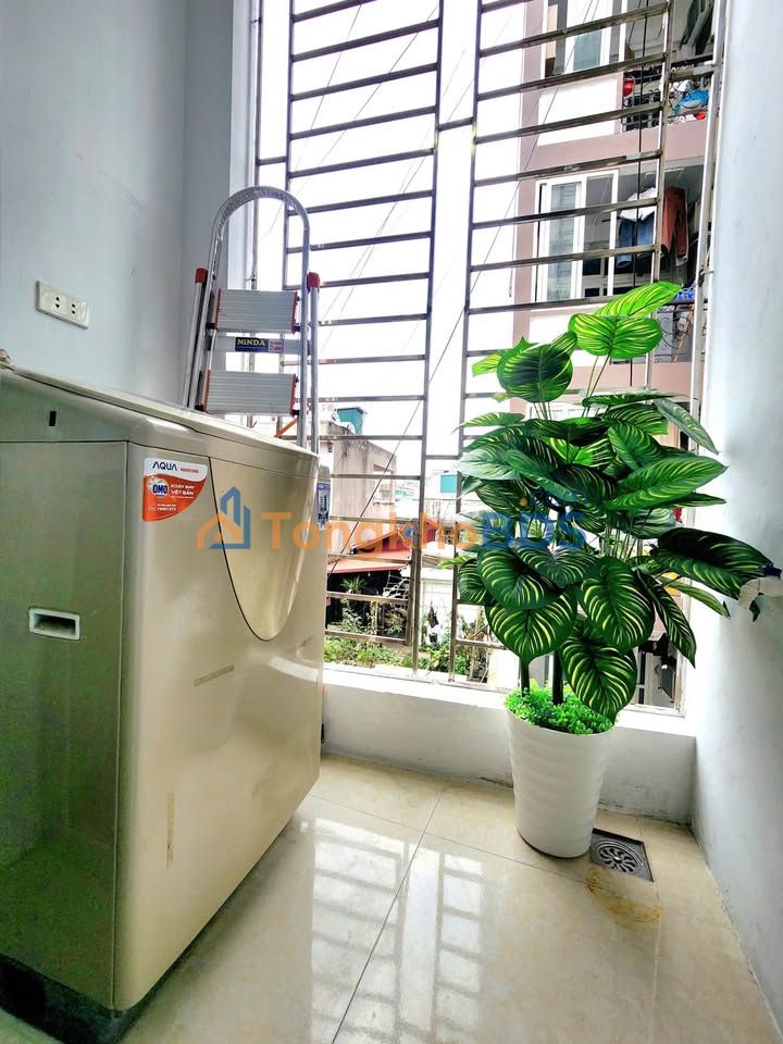 Bán Căn Hộ Khương Hạ 65m² - 2PN, Ô Tô Đỗ Cửa, Giá 2.75 Tỷ