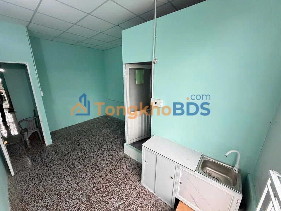 Cho thuê phòng trọ ban công thoáng mát, gần Đại học Đà Nẵng - 75 Ngô Thì Nhậm