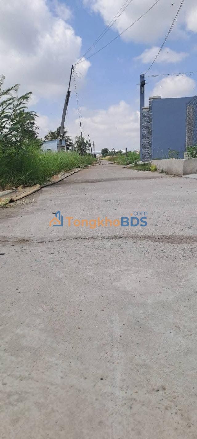 Nhà 165m² Gò Công - 900 Triệu, Full Nội Thất, Về Ở Ngay