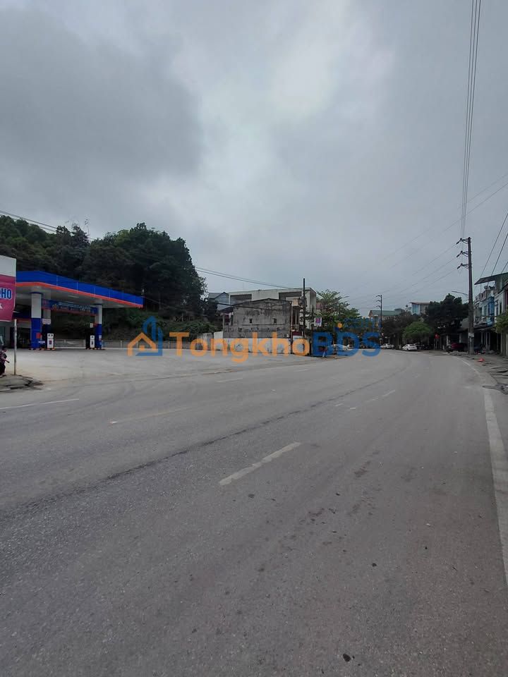 Nhà 60m² Mặt Tiền Đại Đồng, Yên Bình - Kinh Doanh Tốt, Giá 1.65 Tỷ