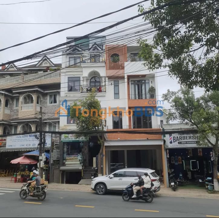 Nhà Mặt Tiền Nguyễn Đình Chiểu Đà Lạt - 121m² Kinh Doanh Đỉnh Cao