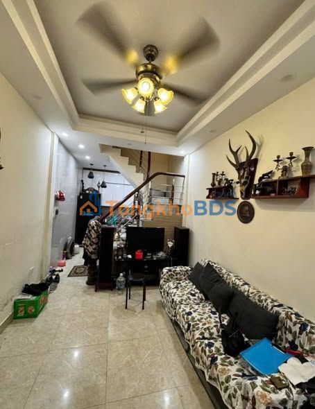 Nhà Đẹp Hoàng Hoa Thám 28m² - Giá 9 Tỷ, Gần Hồ Tây, Sẵn Sàng Ở Ngay