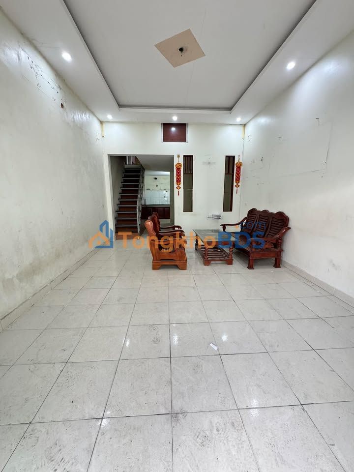 Bán Nhà 1.5 Tầng Đồng Hoà 54m² - Sát GoldenPoi, Ngõ 2m