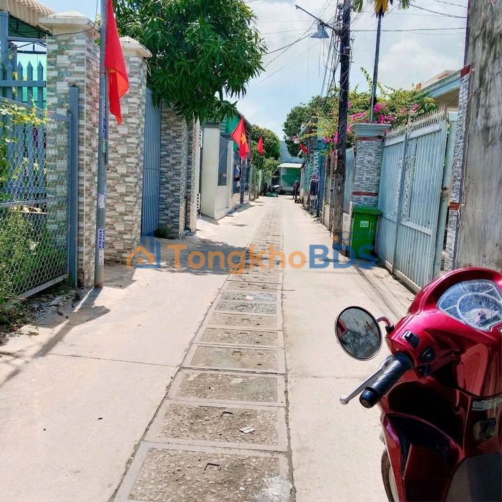 Nhà Phước Lâm Long Điền 125m² Thổ Cư 100% - Giá Ngộp 1.8 Tỷ, Gần Biển