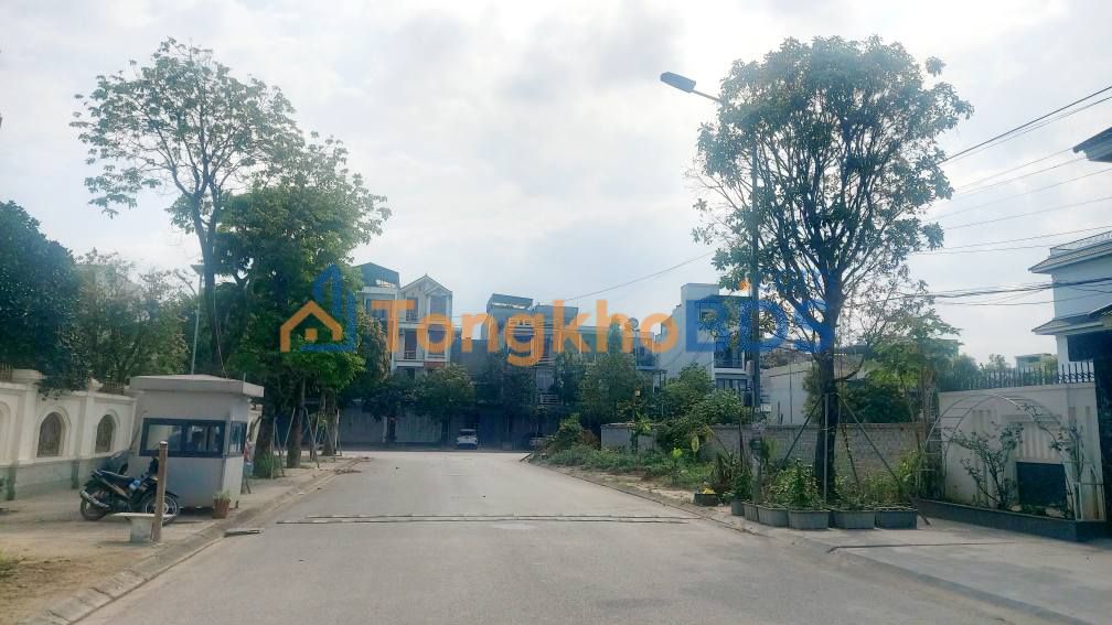 Bán Đất Tặng Nhà Cấp 4 Nam Ngạn, TP Thanh Hóa 70m² Hướng Đông Nam