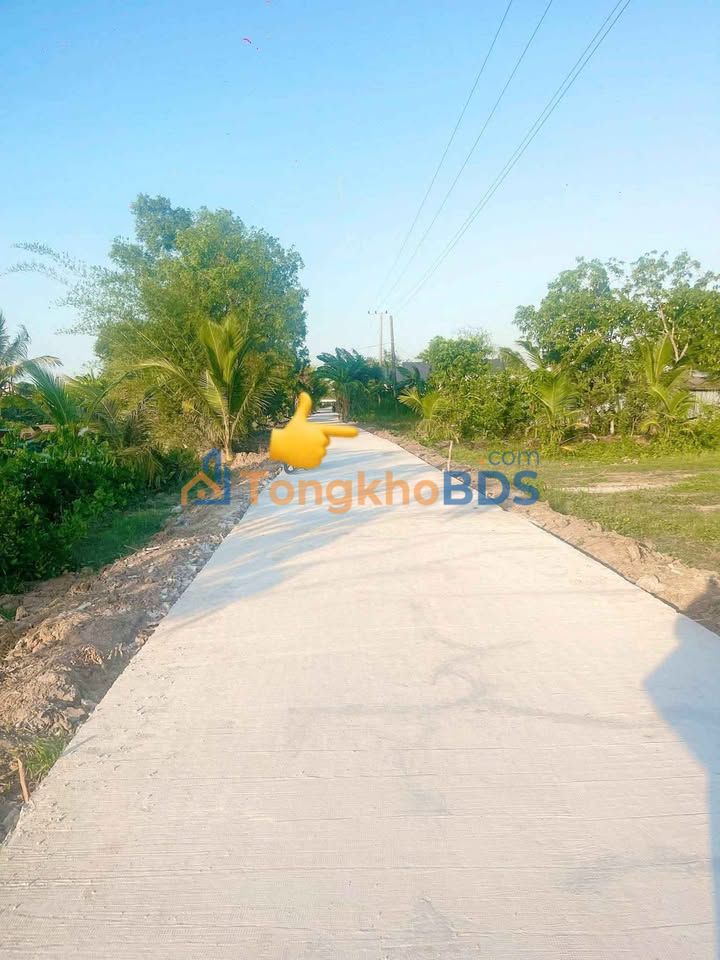 Bán đất Sóc Trăng 351m² mặt tiền 18.7m, view sông mát mẻ, giá tốt