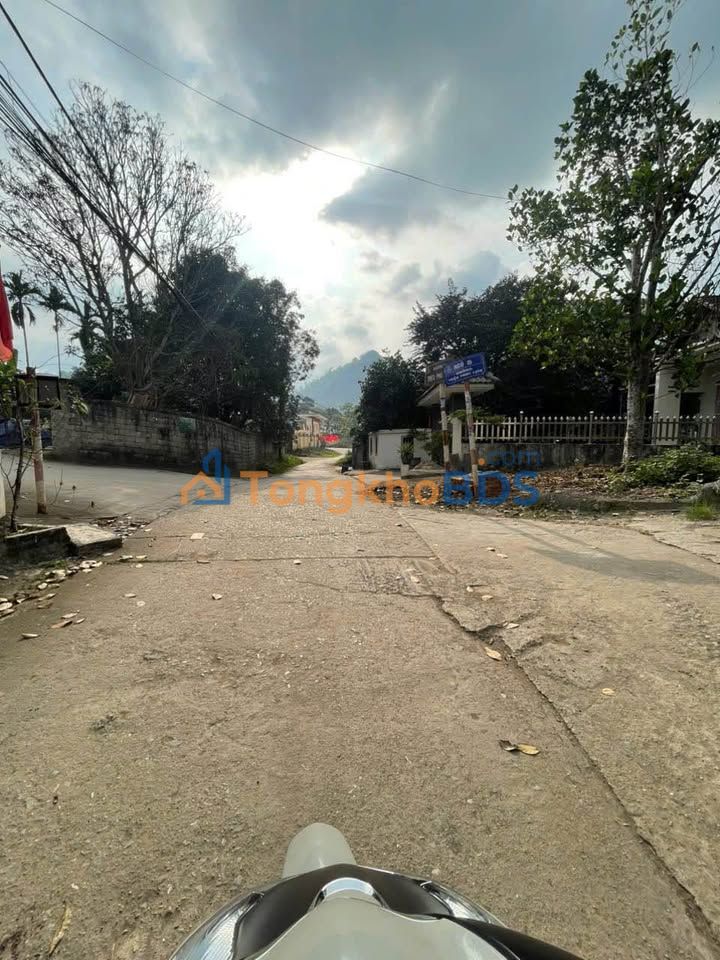 Bán Đất Tân Hoà, Ba Đình 176m² - Đường Oto, Giá Tốt