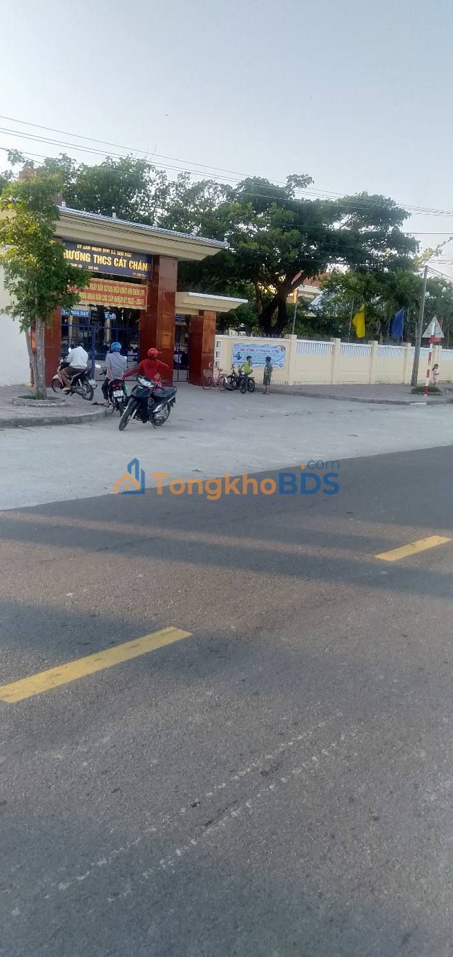 Đất Nền Phù Cát 151m² Giá Rẻ - Gần Chợ, Trường Học, Biển Cát Tiến